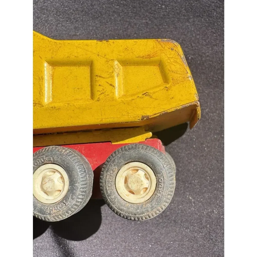 Tonka Tiny Dump Truck 1963 Red & Yellow Pressed Steel Metal Vintage -Lo14